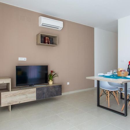 Apartments Viktorija باشْكا المظهر الخارجي الصورة