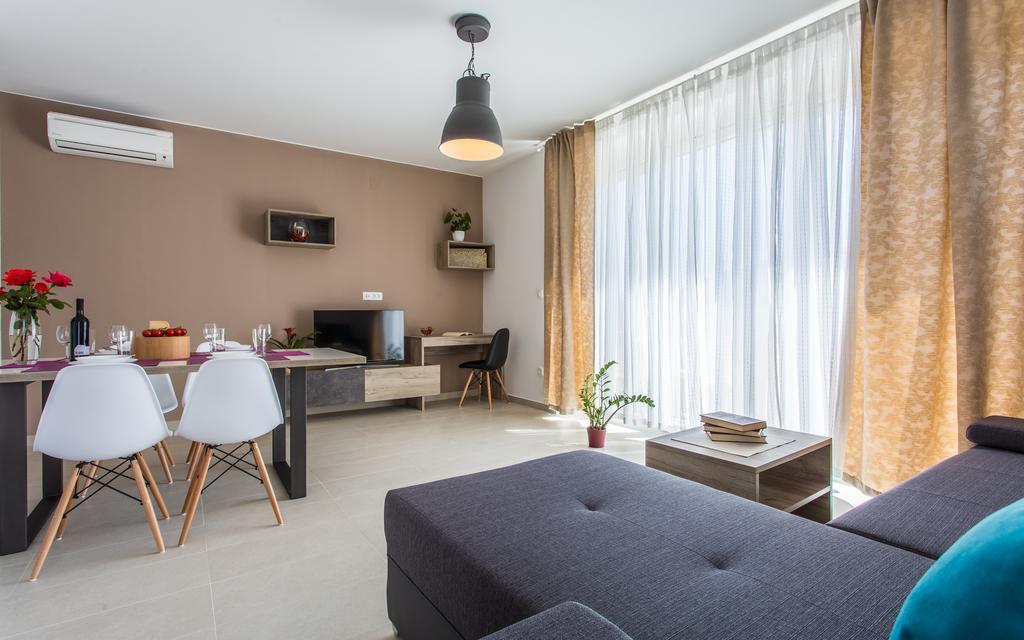 Apartments Viktorija باشْكا المظهر الخارجي الصورة