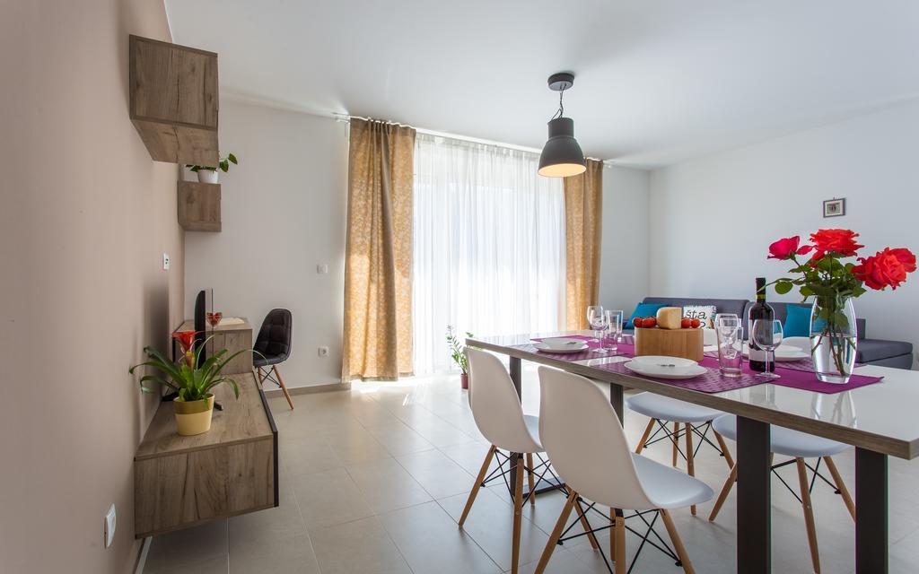 Apartments Viktorija باشْكا المظهر الخارجي الصورة