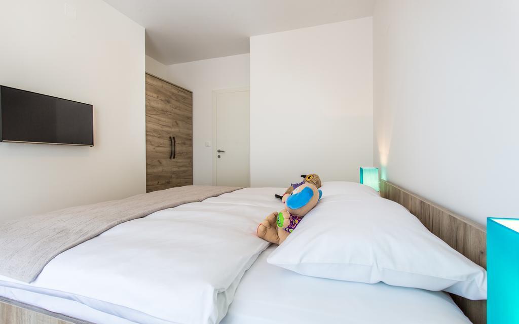 Apartments Viktorija باشْكا المظهر الخارجي الصورة