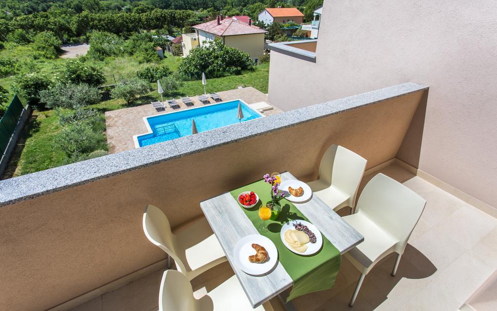 Apartments Viktorija باشْكا المظهر الخارجي الصورة